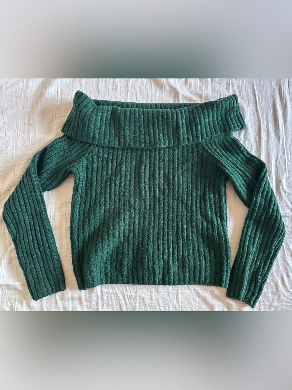Abercrombie & Fitch Forest Green Off-the-Shoulder Ribbed Sweater